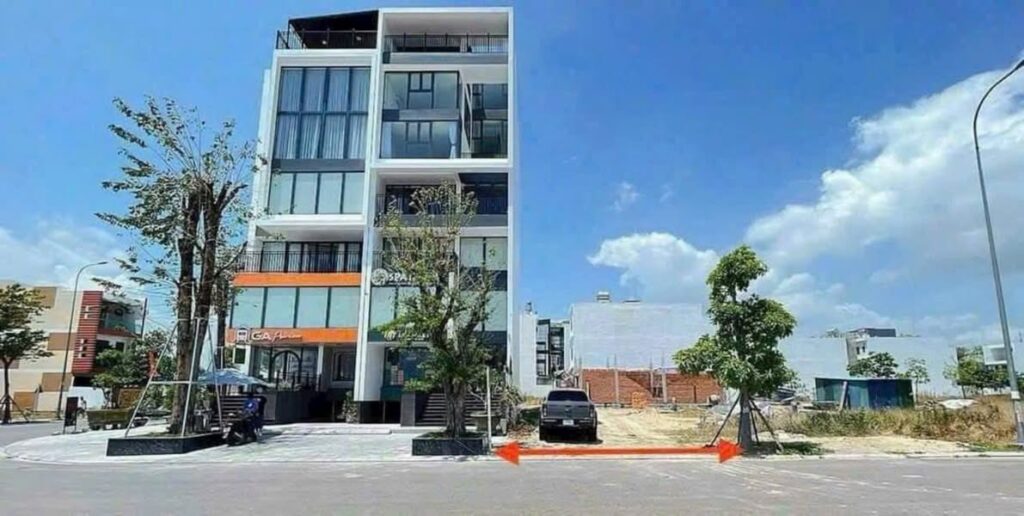 Bán căn Shophoue Mỹ Gia gói 7 đường 27m sạch đẹp