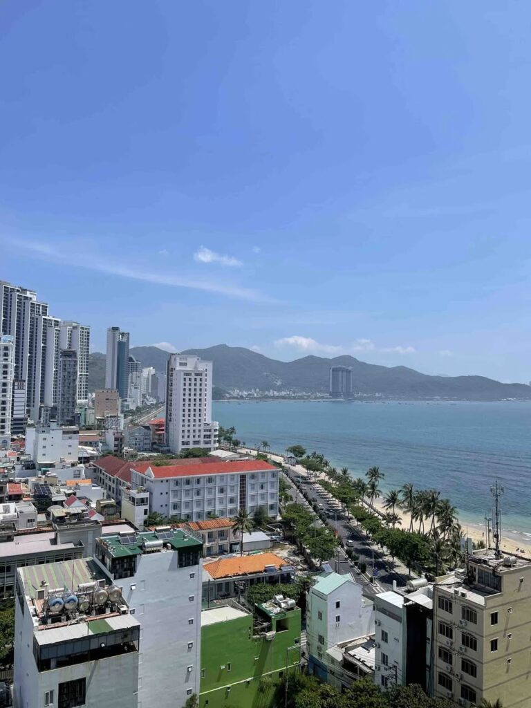 Bán căn hộ Sông Đà – Bãi Dương ngay biển, sổ hồng lâu dài