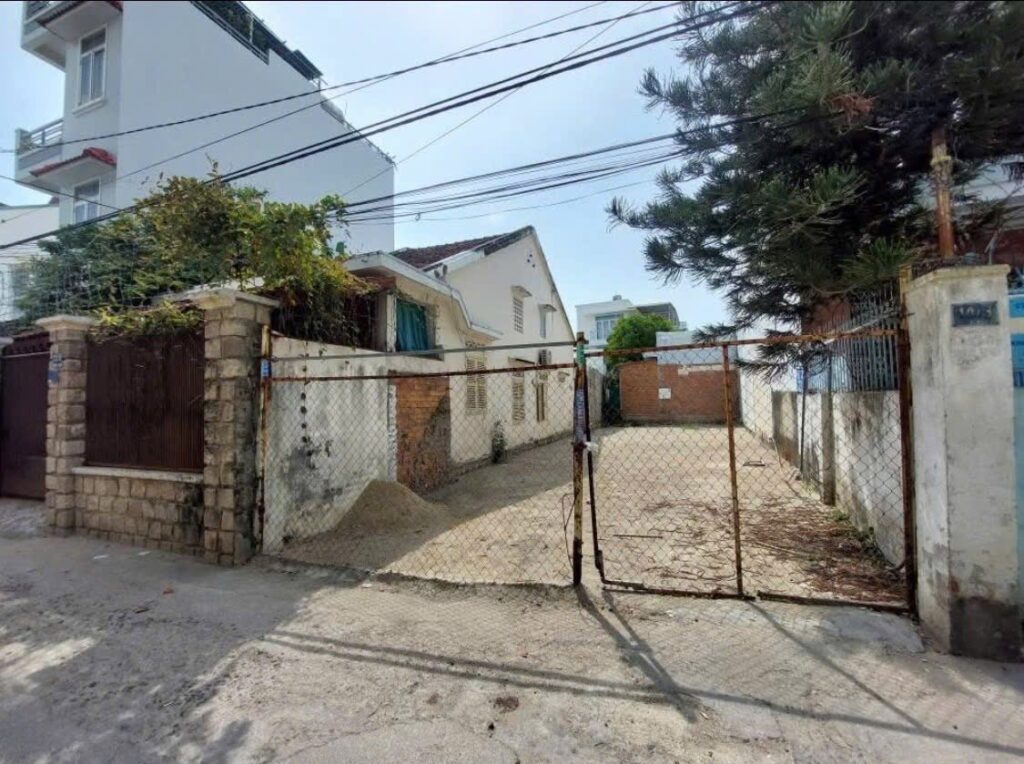 Đất hẻm ô tô Bắc Sơn cách biển chỉ 500m, diện tích phù hợp đầu tư xây căn hộ